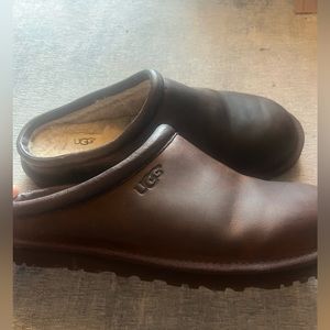 UGG Classic Shearling Clog Men size 11 Brown
